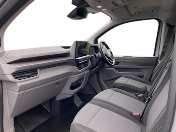 Used Volkswagen Transporter 2025 for sale - 79137475: Photo