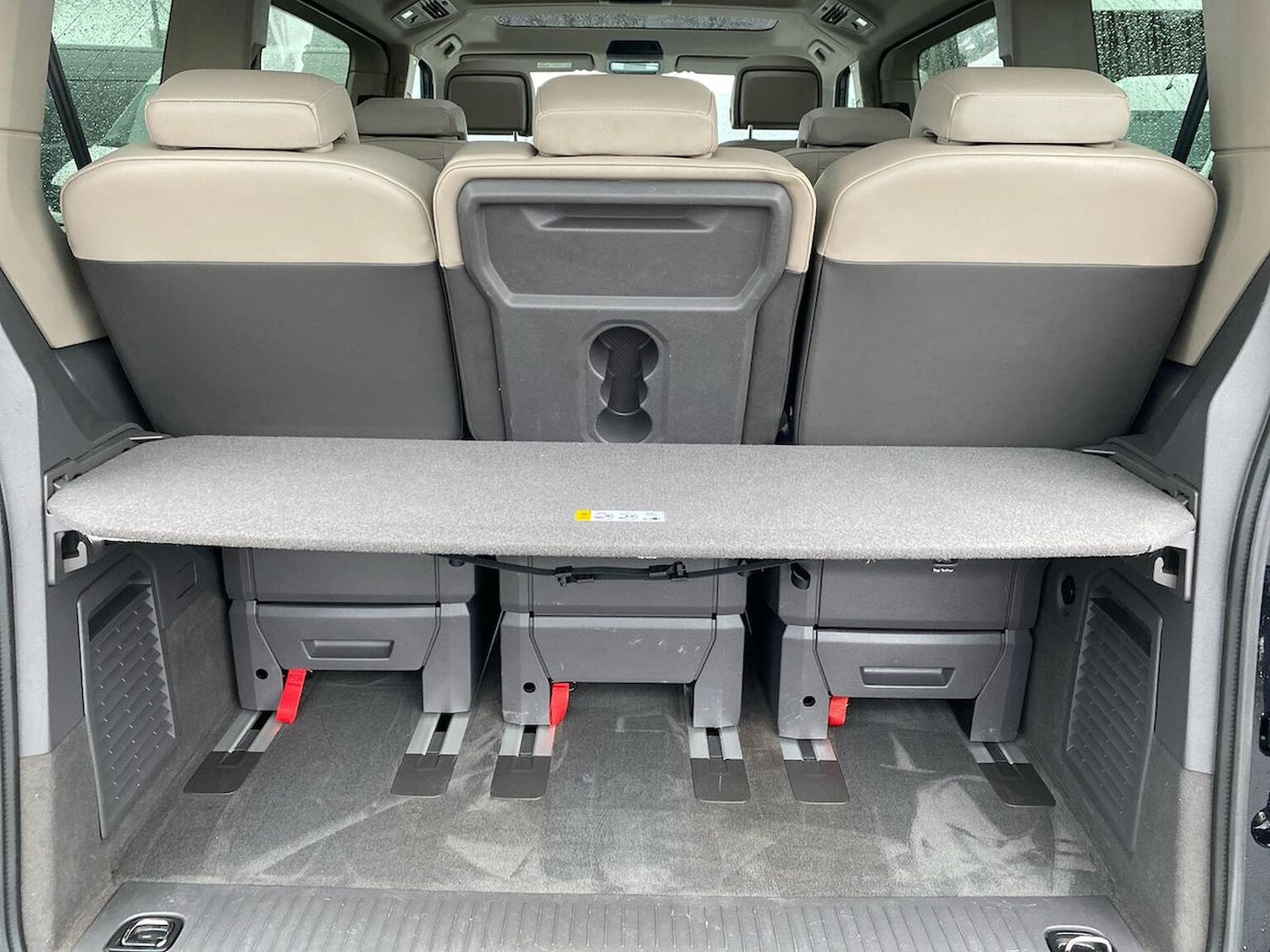 Used Volkswagen Multivan 2025 for sale - 76555412: Photo 11