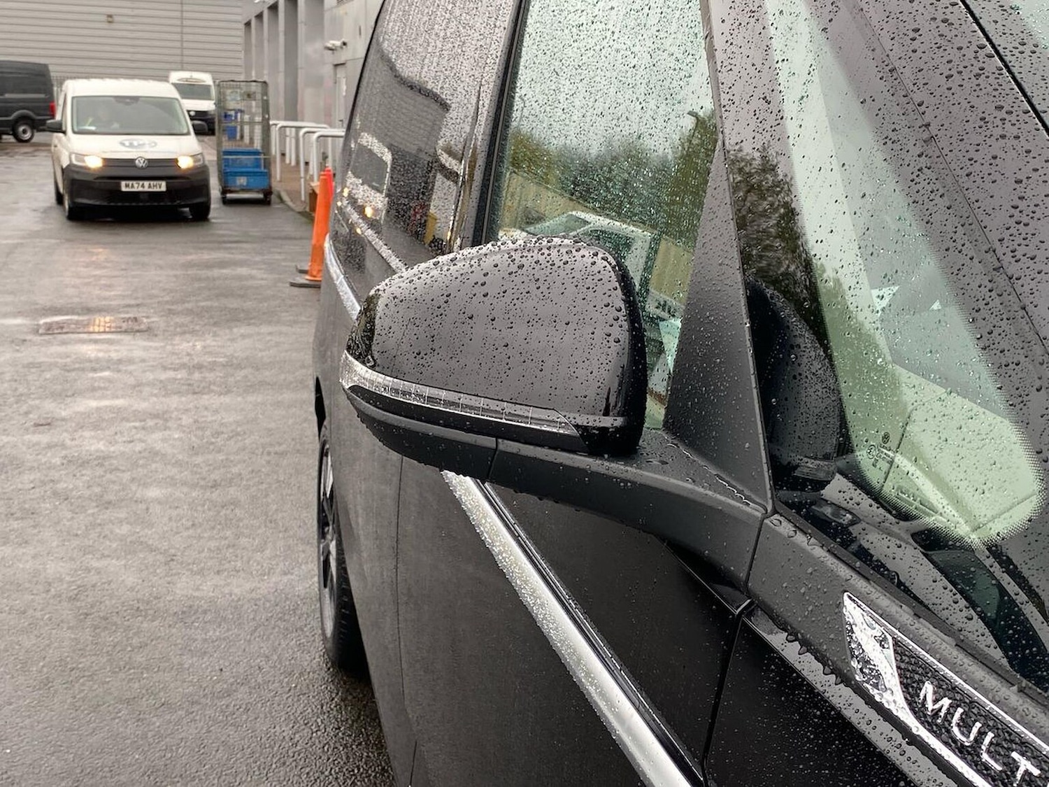 Used Volkswagen Multivan 2025 for sale - 76555412: Photo 17