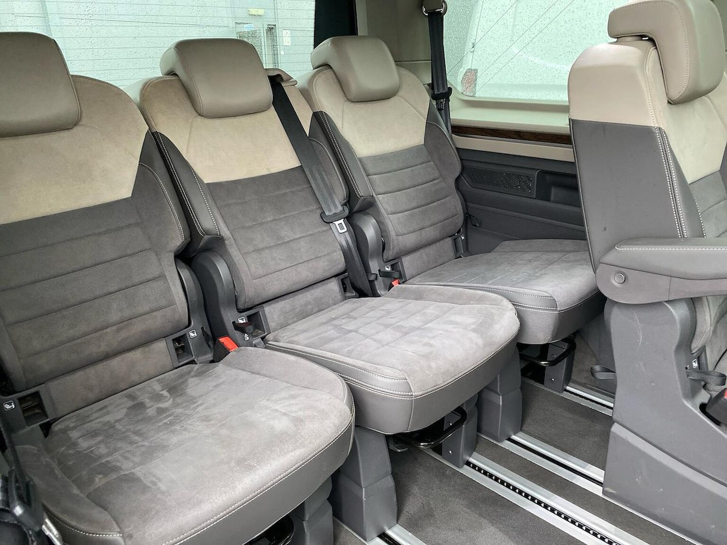 Used Volkswagen Multivan 2025 for sale - 76555412: Photo 29