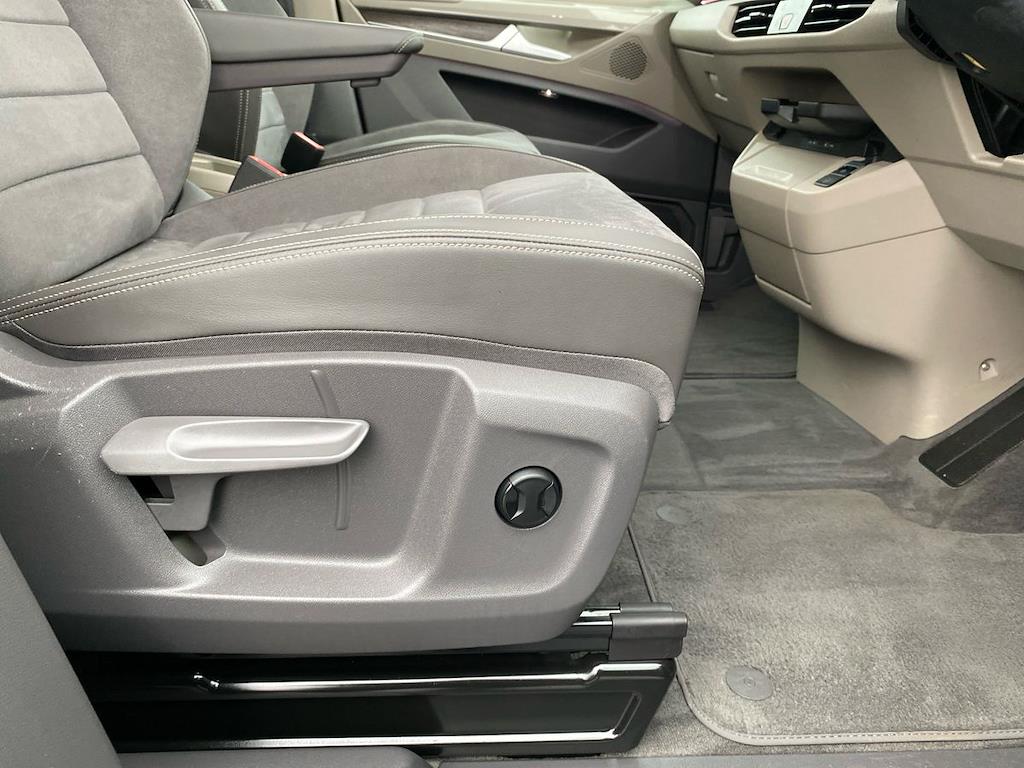 Used Volkswagen Multivan 2025 for sale - 76555412: Photo 30