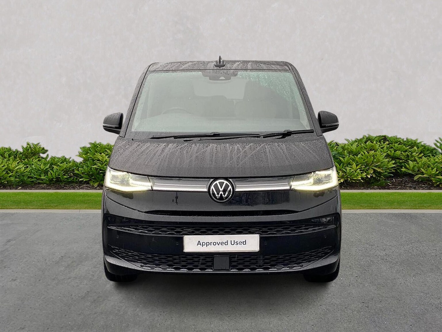 Used Volkswagen Multivan 2025 for sale - 76555412: Photo 8