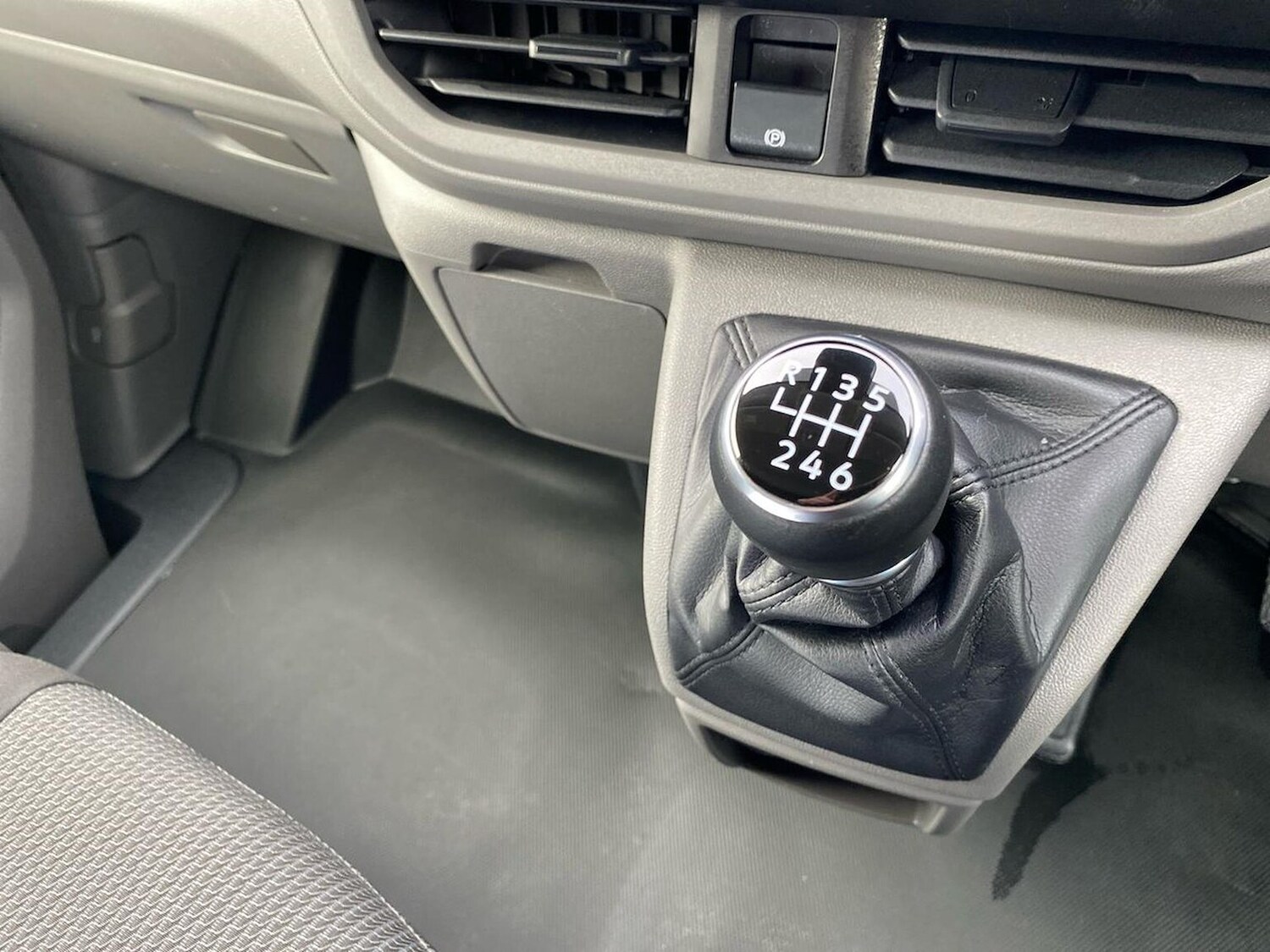 Used Volkswagen Transporter 2025 for sale - 77488653: Photo 20