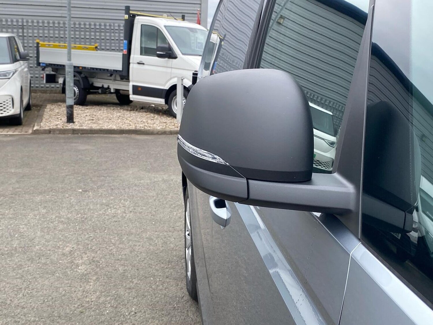 Used Volkswagen ID.Buzz 2025 for sale - 77488697: Photo 17