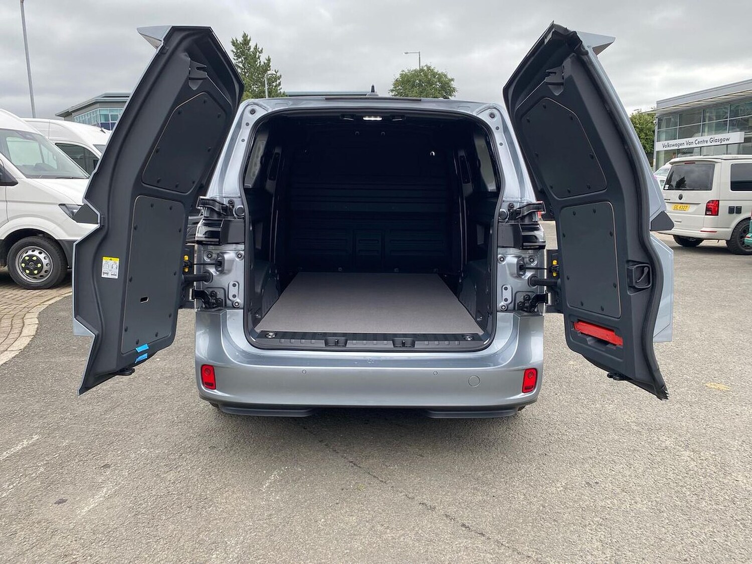 Used Volkswagen ID.Buzz 2025 for sale - 77488697: Photo 27