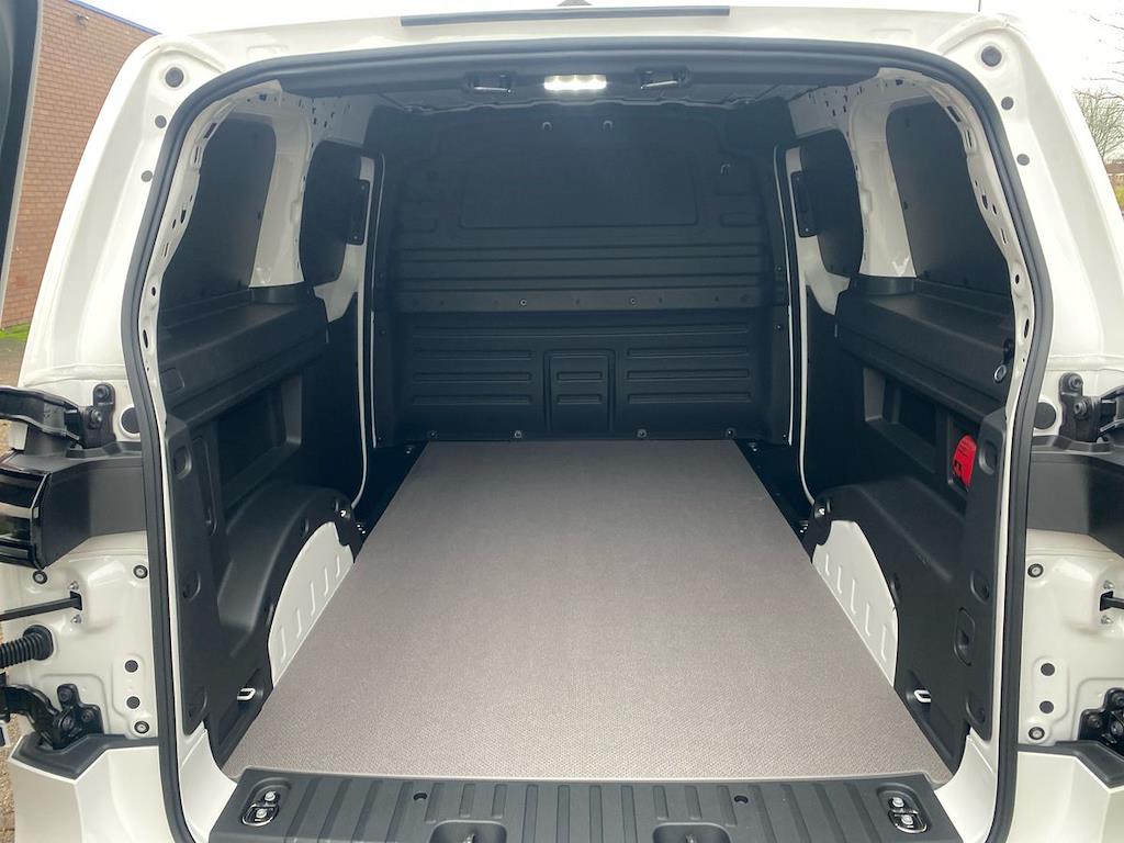 Used Volkswagen ID.Buzz 2025 for sale - 76957501: Photo 17