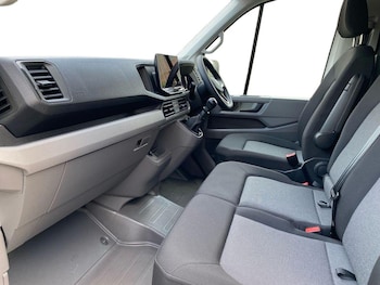 Used Volkswagen Crafter 2024 for sale - 76324687: Photo