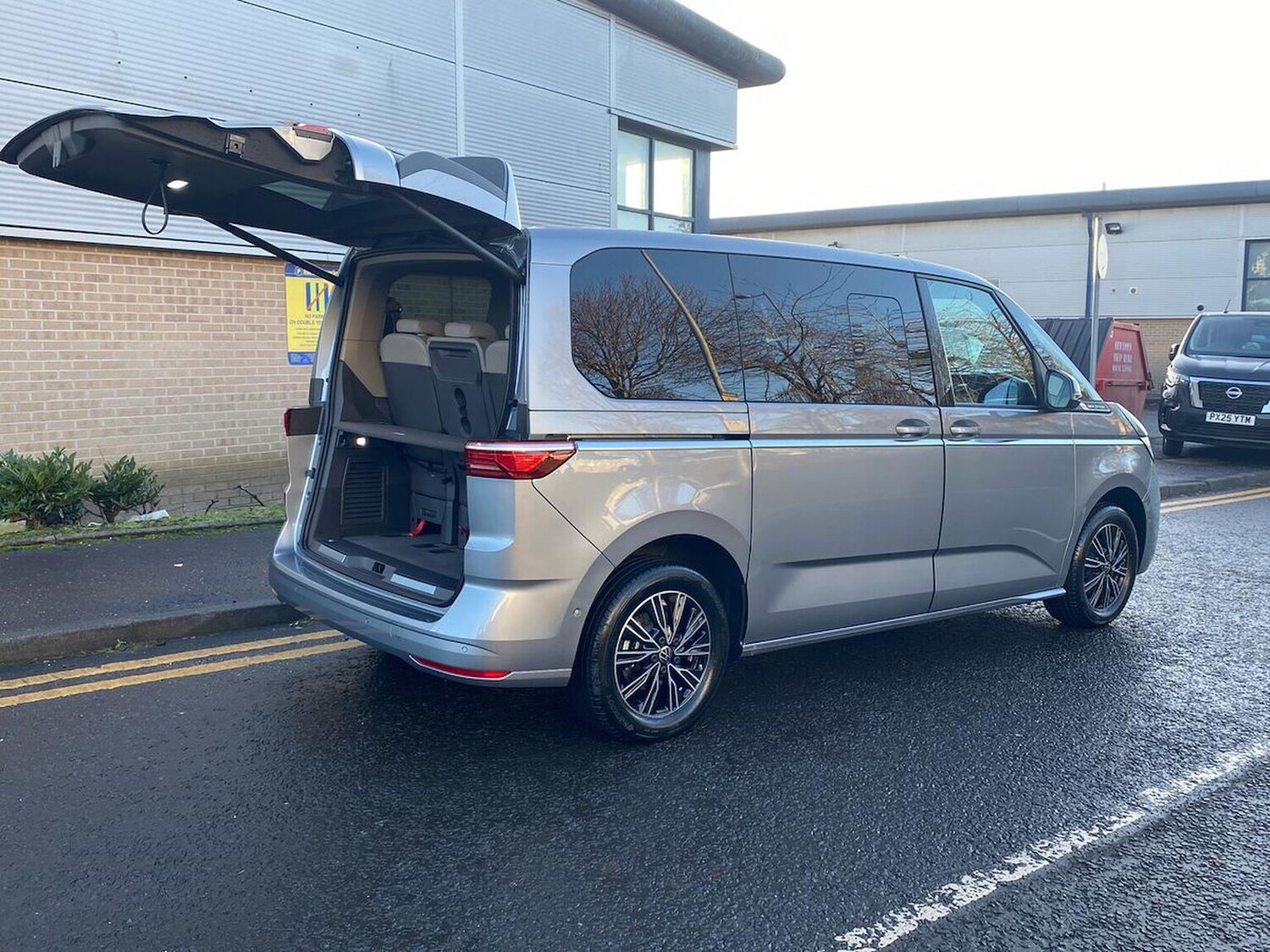 Used Volkswagen Multivan 2025 for sale - 77488596: Photo 25