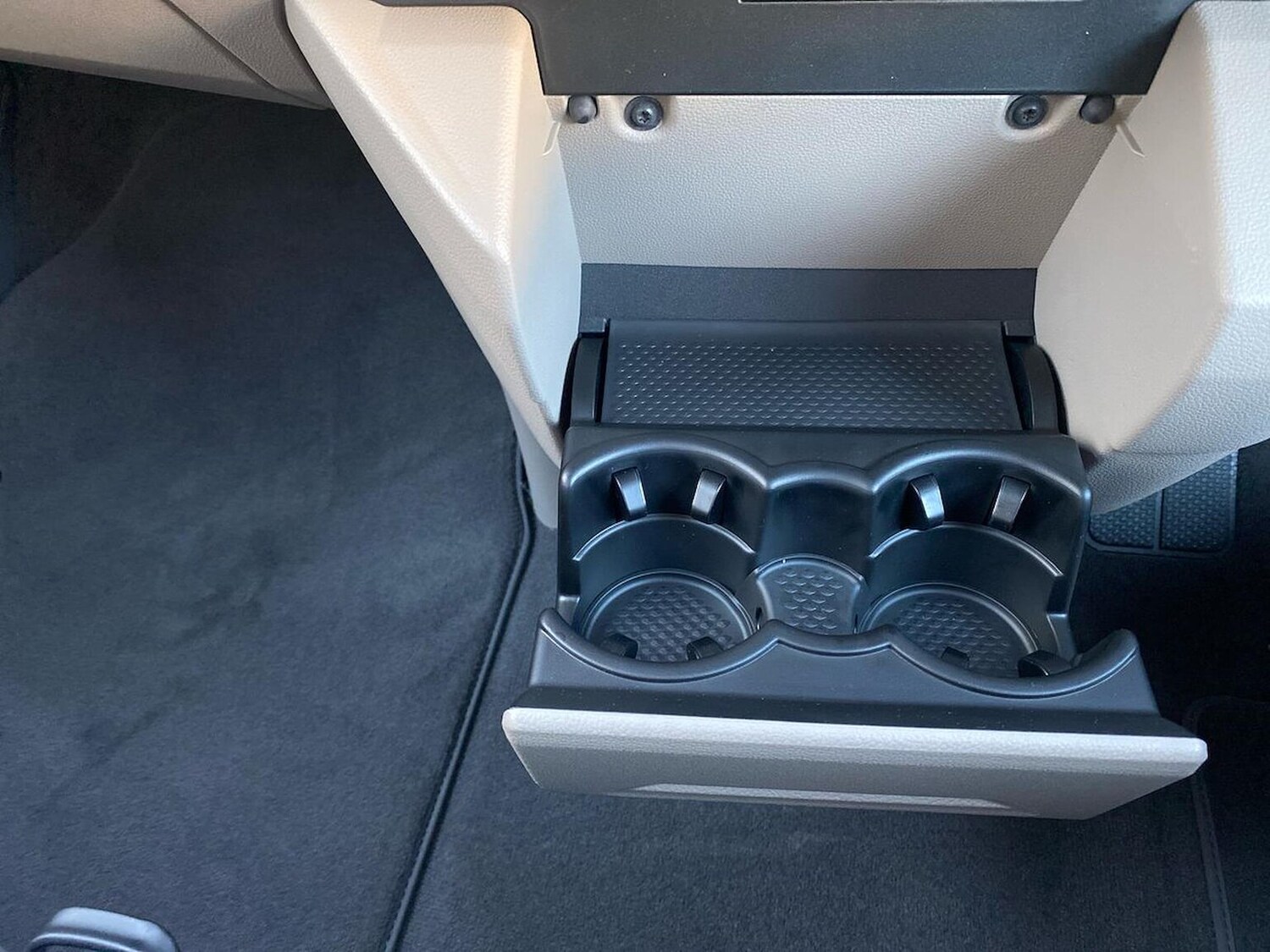 Used Volkswagen Multivan 2025 for sale - 77488596: Photo 37