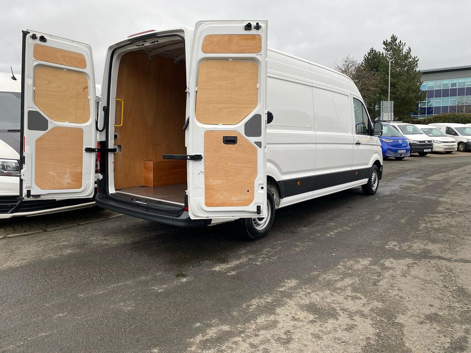Used Volkswagen Crafter 2025 for sale - 78195347: Photo 24