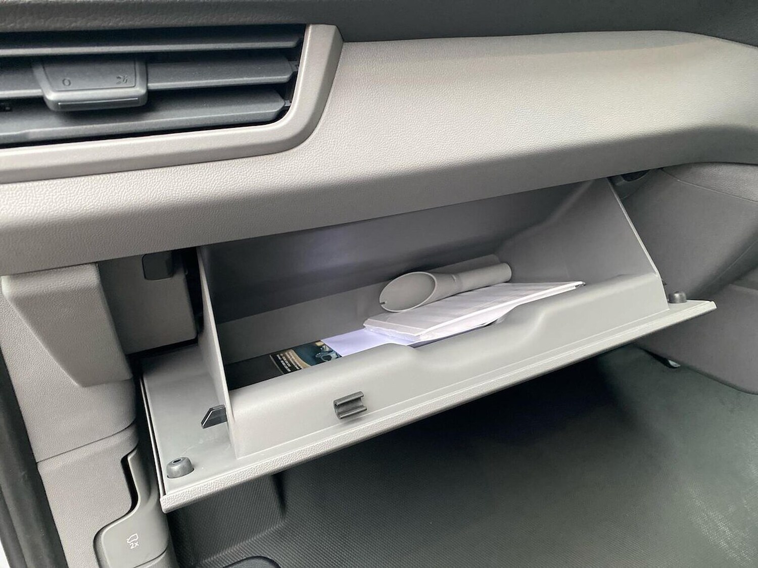 Used Volkswagen Transporter 2025 for sale - 77488569: Photo 30