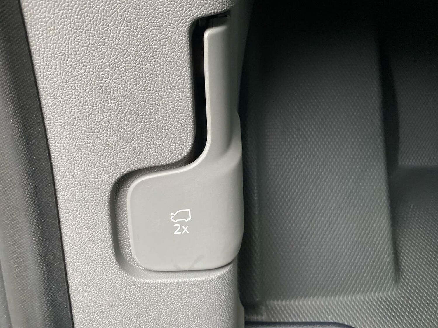 Used Volkswagen Transporter 2025 for sale - 77488569: Photo 32