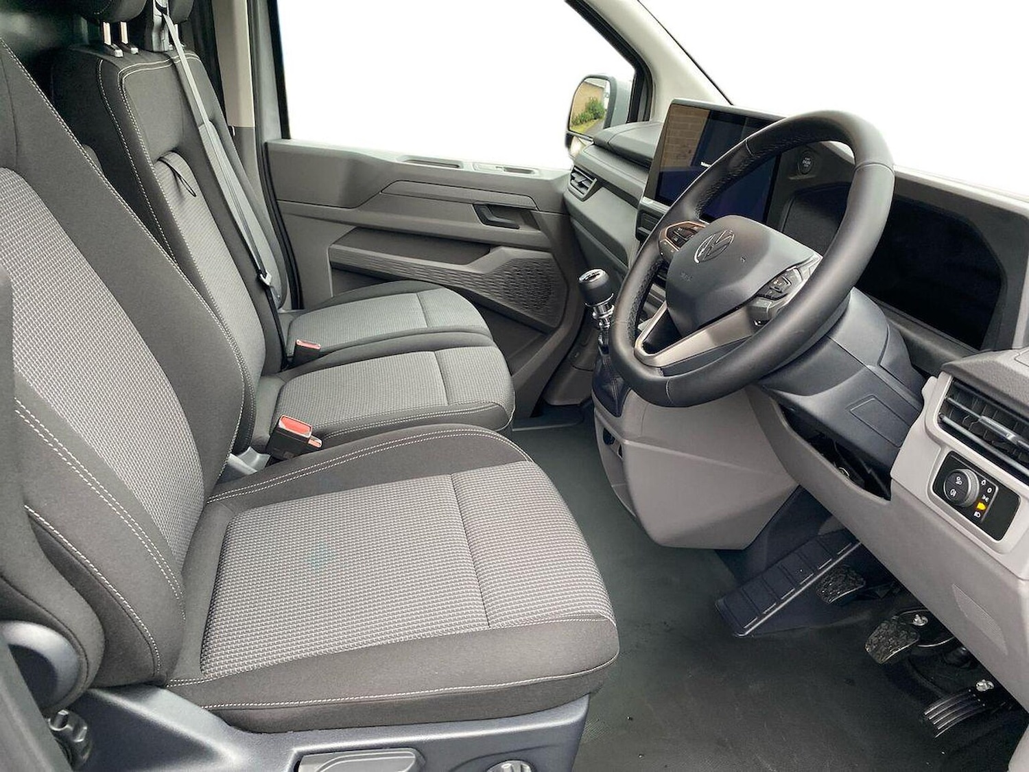 Used Volkswagen Transporter 2025 for sale - 77488569: Photo 6