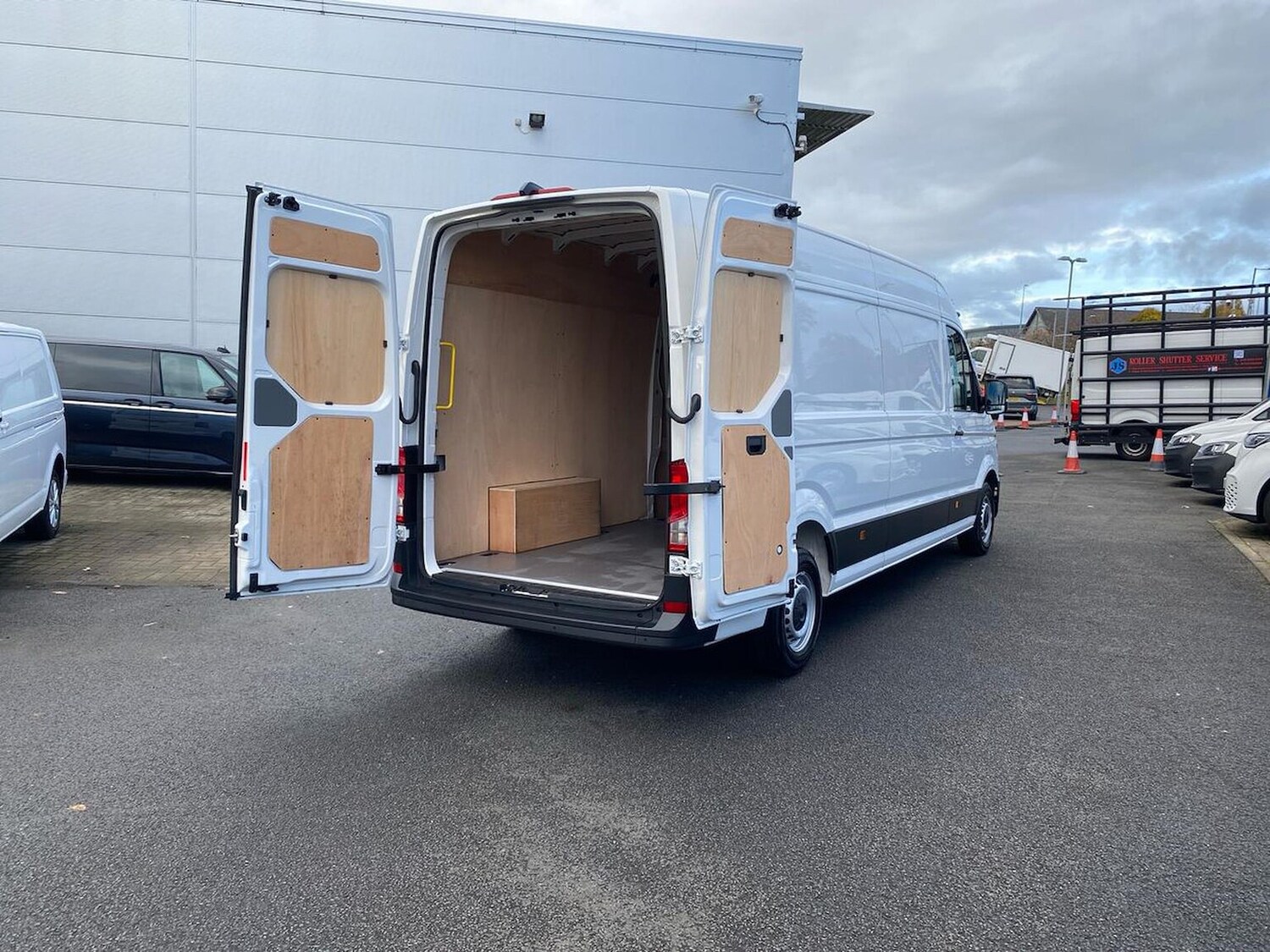 Used Volkswagen Crafter 2025 for sale - 76407388: Photo 28