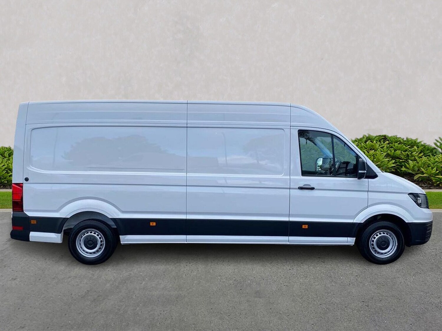 Used Volkswagen Crafter 2025 for sale - 76407388: Photo 4