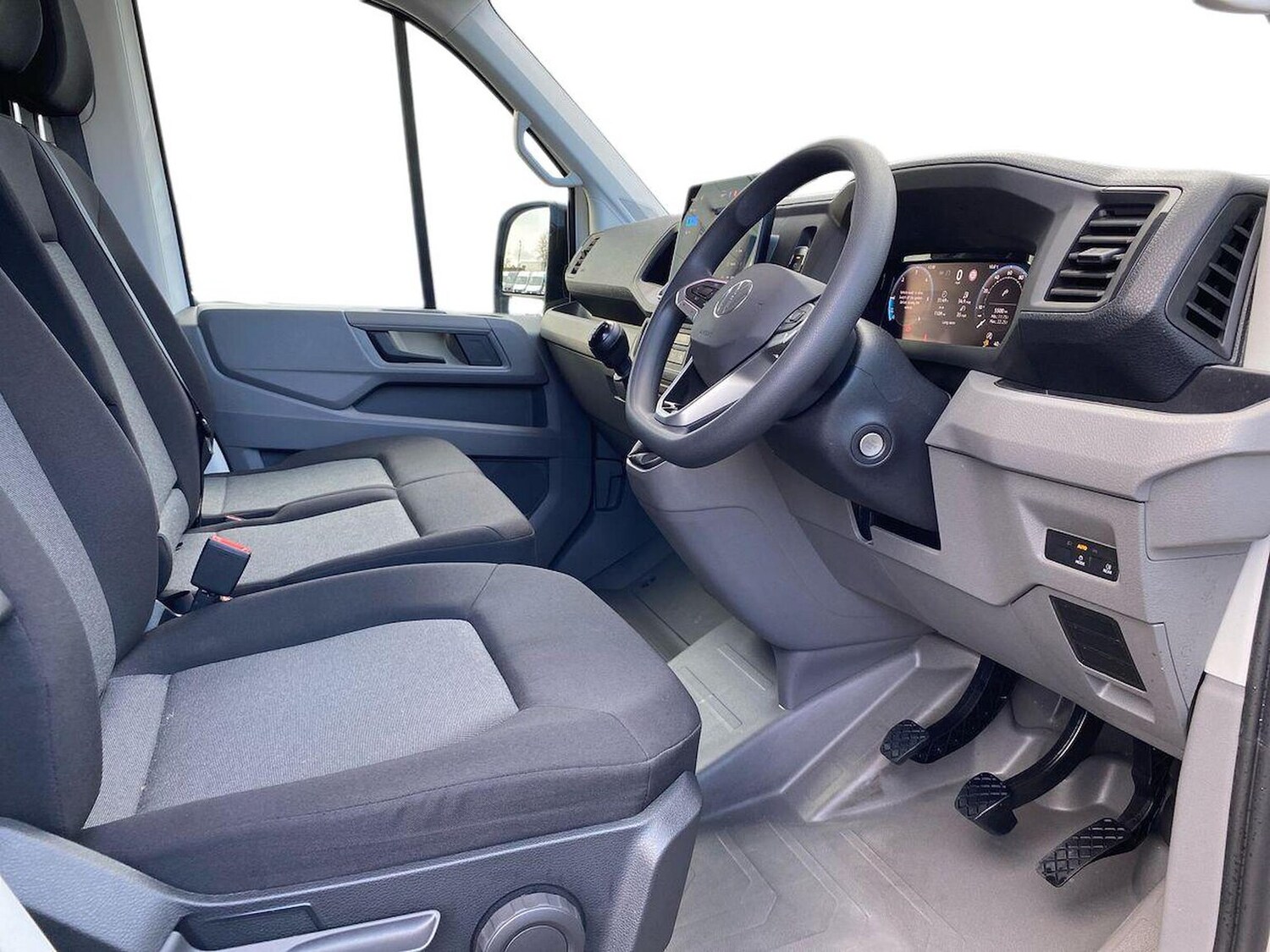 Used Volkswagen Crafter 2025 for sale - 76407388: Photo 6