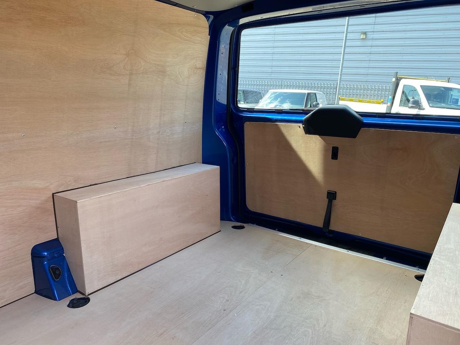 Used Volkswagen Transporter 2024 for sale - 76243215: Photo 10