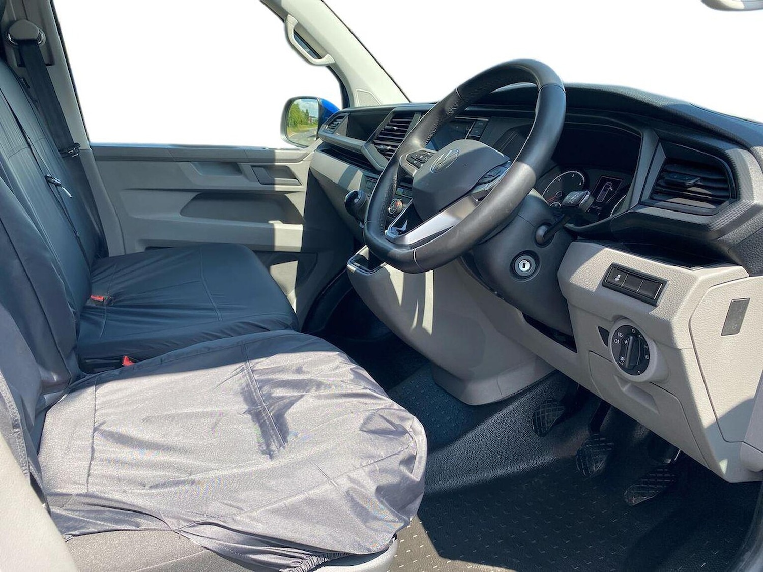 Used Volkswagen Transporter 2024 for sale - 76243215: Photo 6
