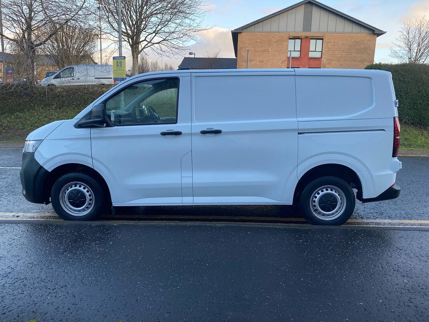 Used Volkswagen Transporter 2025 for sale - 77488600: Photo 28