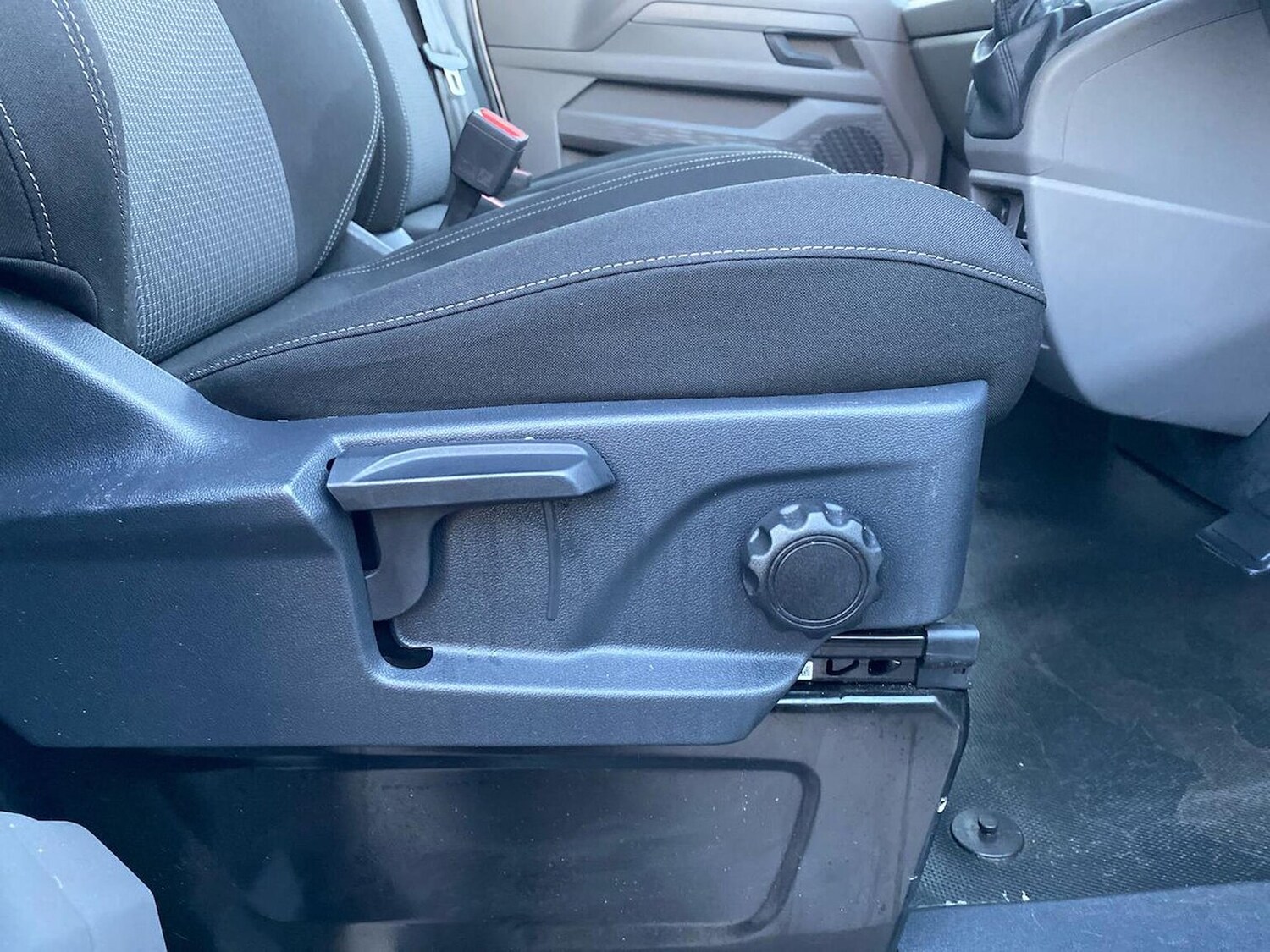 Used Volkswagen Transporter 2025 for sale - 77488600: Photo 36