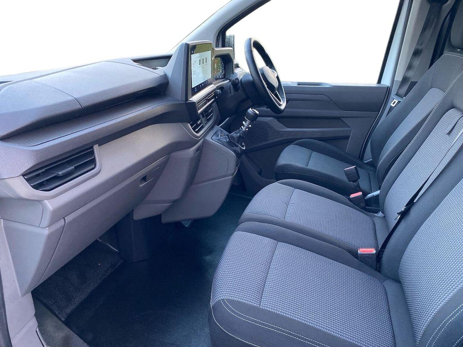 Used Volkswagen Transporter 2025 for sale - 77488600: Photo 4