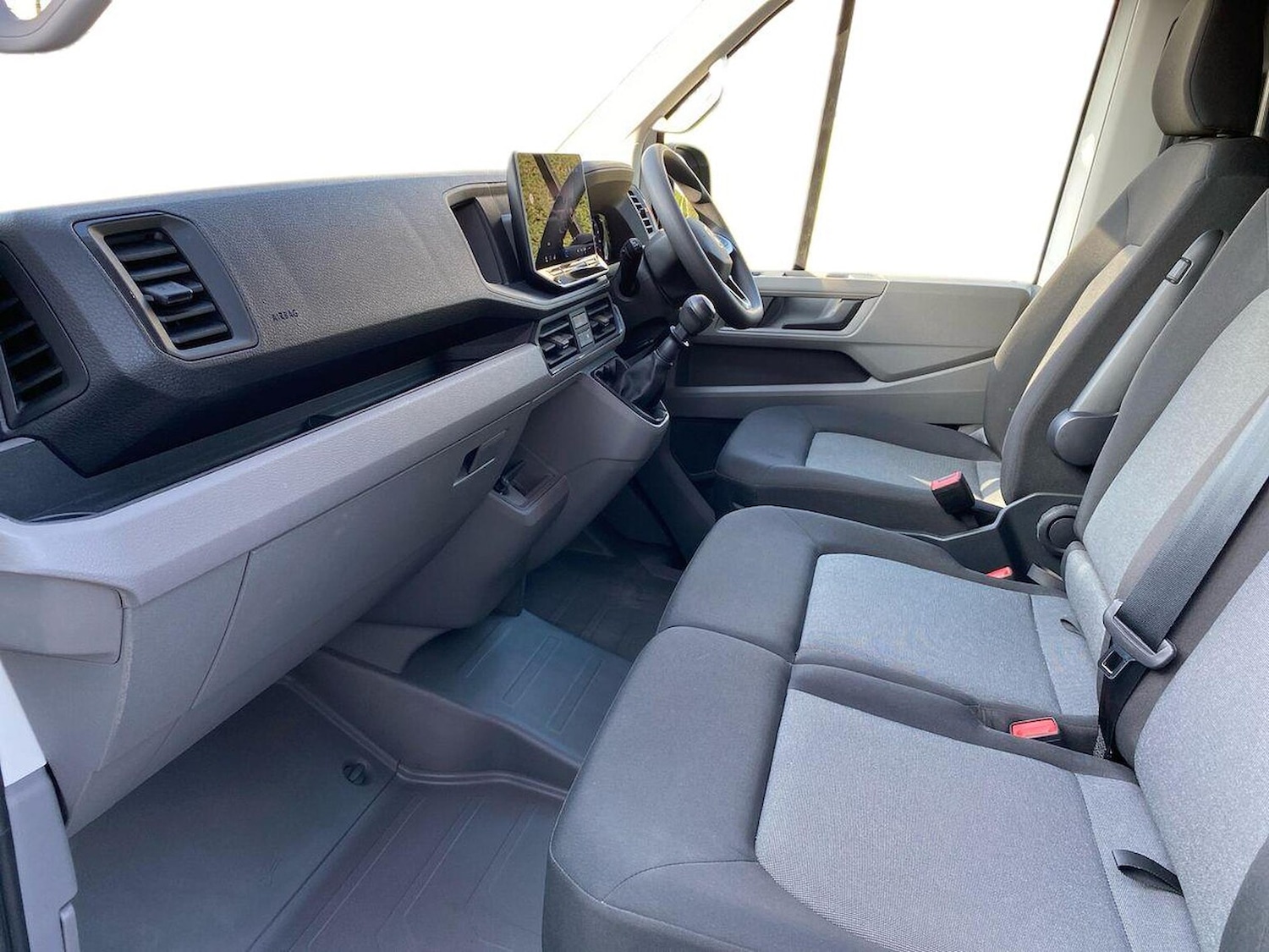 Used Volkswagen Crafter 2025 for sale - 78195349: Photo 2