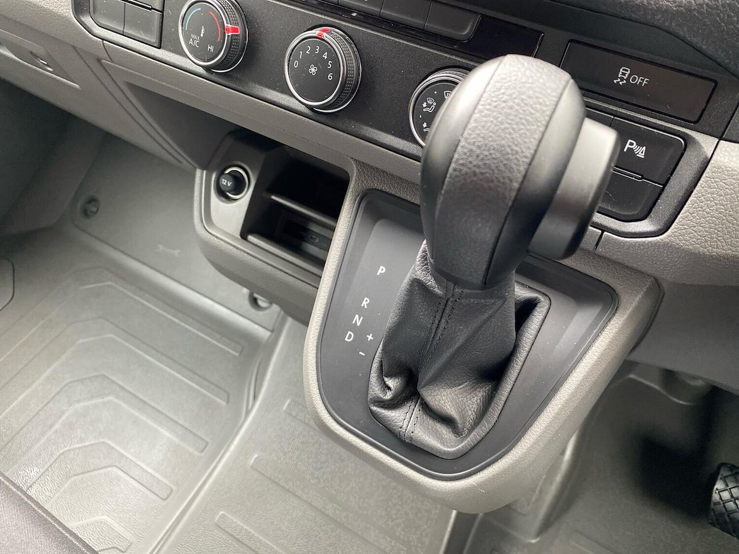 Used Volkswagen Crafter 2024 for sale - 76497280: Photo 22