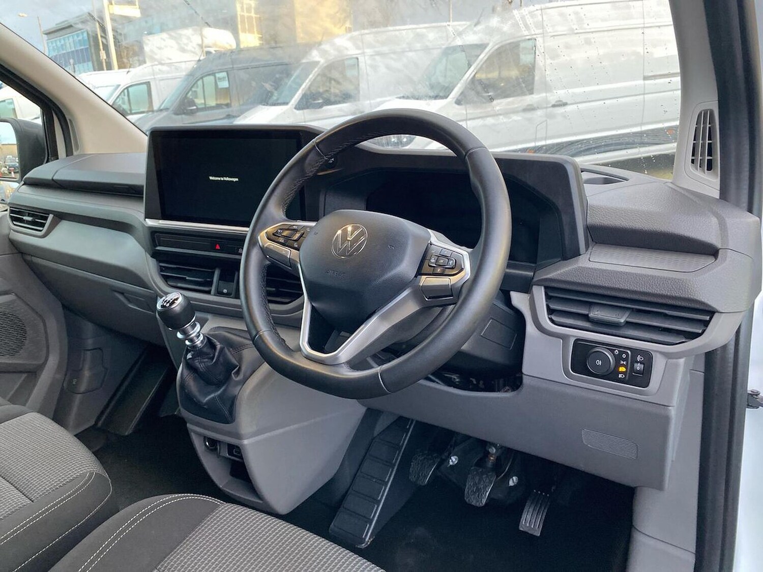 Used Volkswagen Transporter 2025 for sale - 76735597: Photo 14