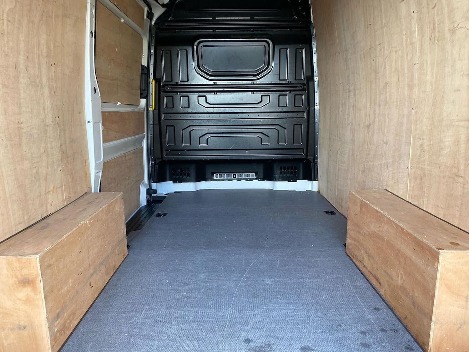 Used Volkswagen Crafter 2025 for sale - 76860062: Photo 11