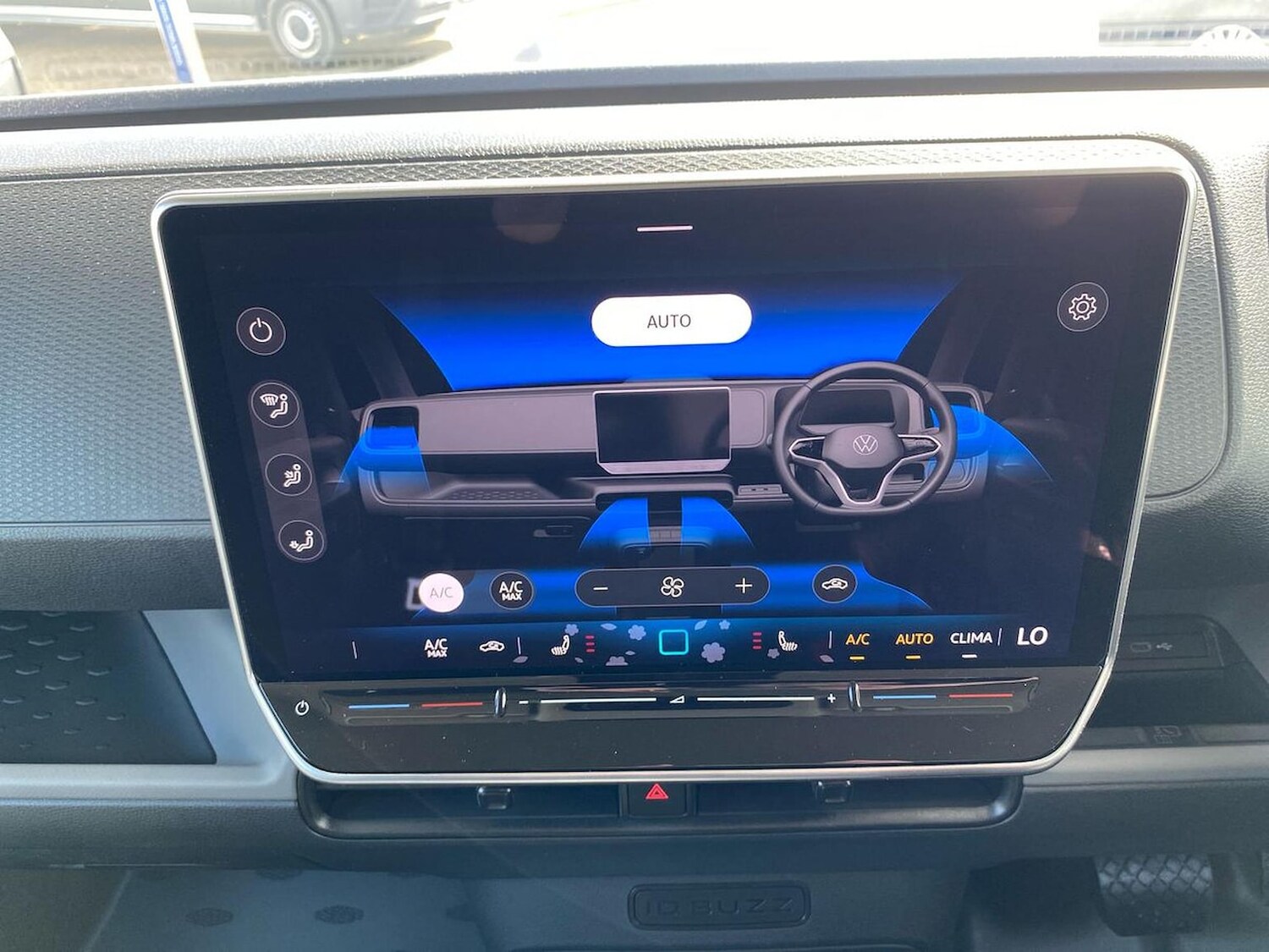 Used Volkswagen ID.Buzz 2026 for sale - 78195426: Photo 15