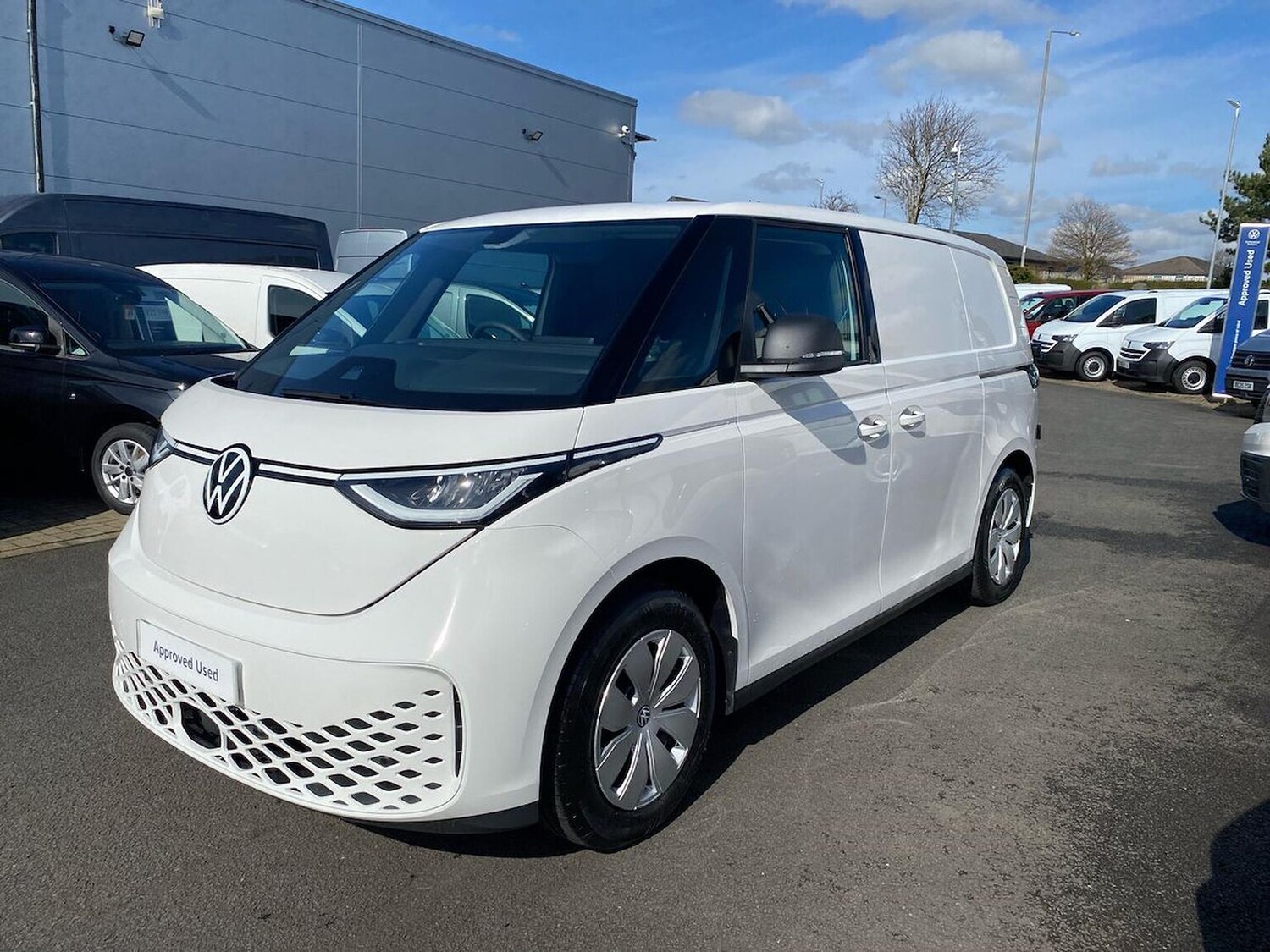 Used Volkswagen ID.Buzz 2026 for sale - 78195426: Photo 27