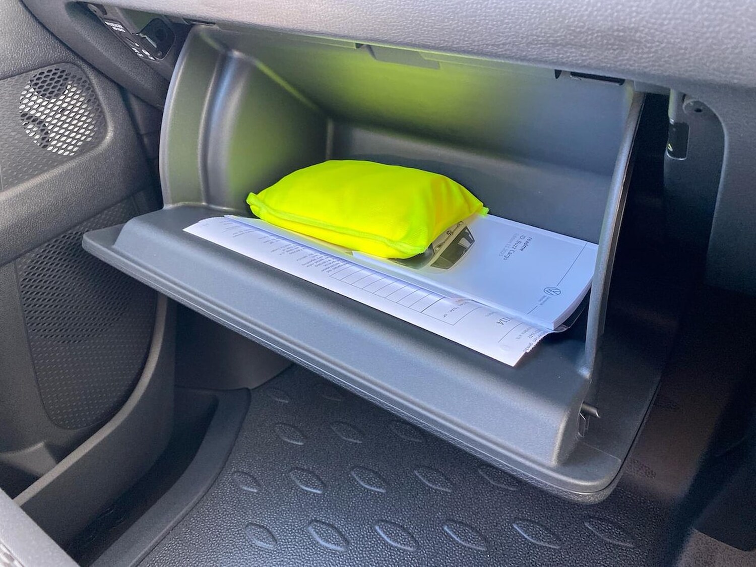 Used Volkswagen ID.Buzz 2026 for sale - 78195426: Photo 35