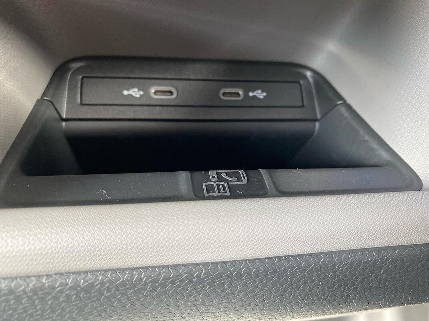 Used Volkswagen ID.Buzz 2026 for sale - 78195426: Photo 37