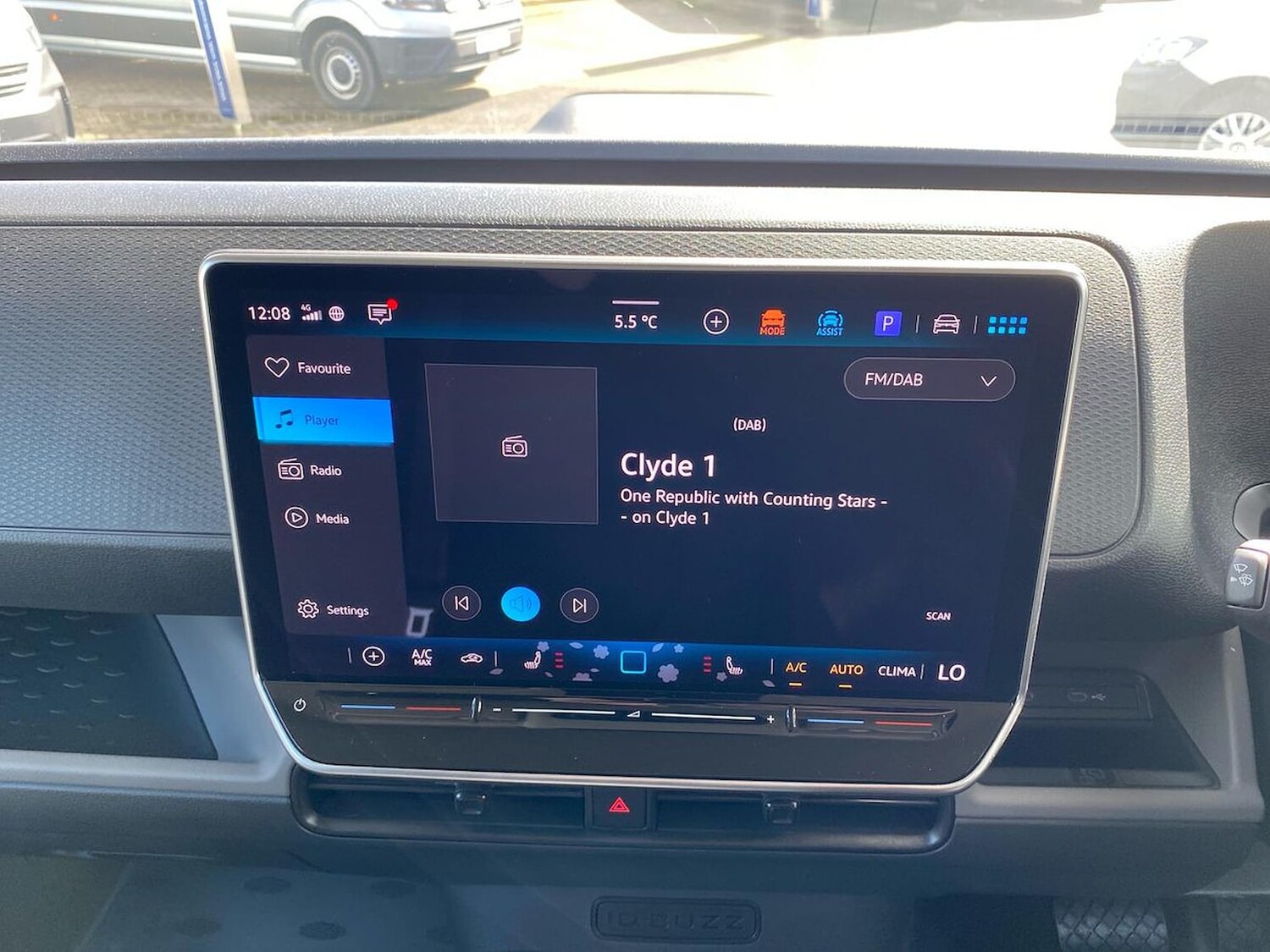 Used Volkswagen ID.Buzz 2026 for sale - 78195426: Photo 9