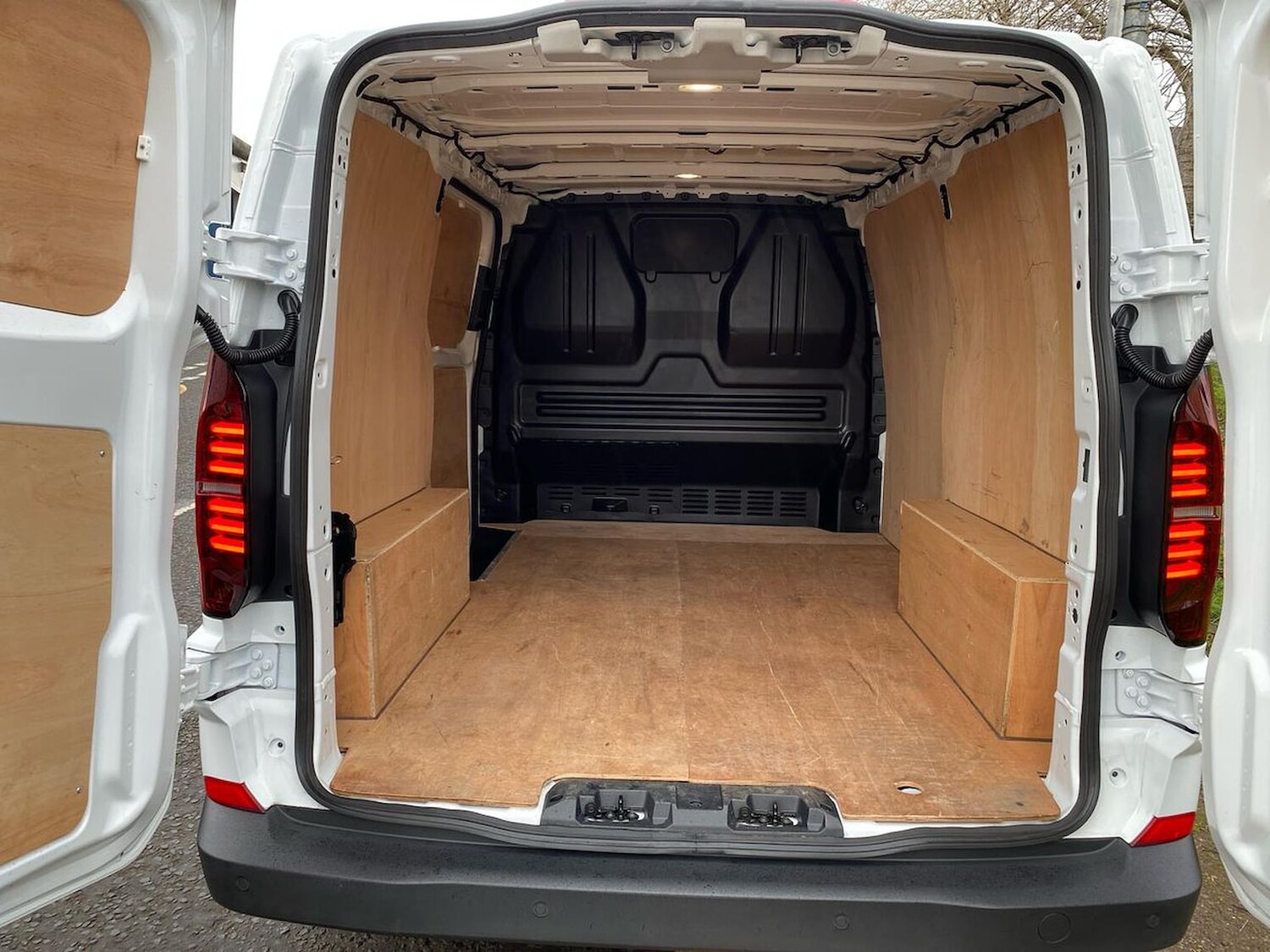 Used Volkswagen Transporter 2025 for sale - 78144520: Photo 13