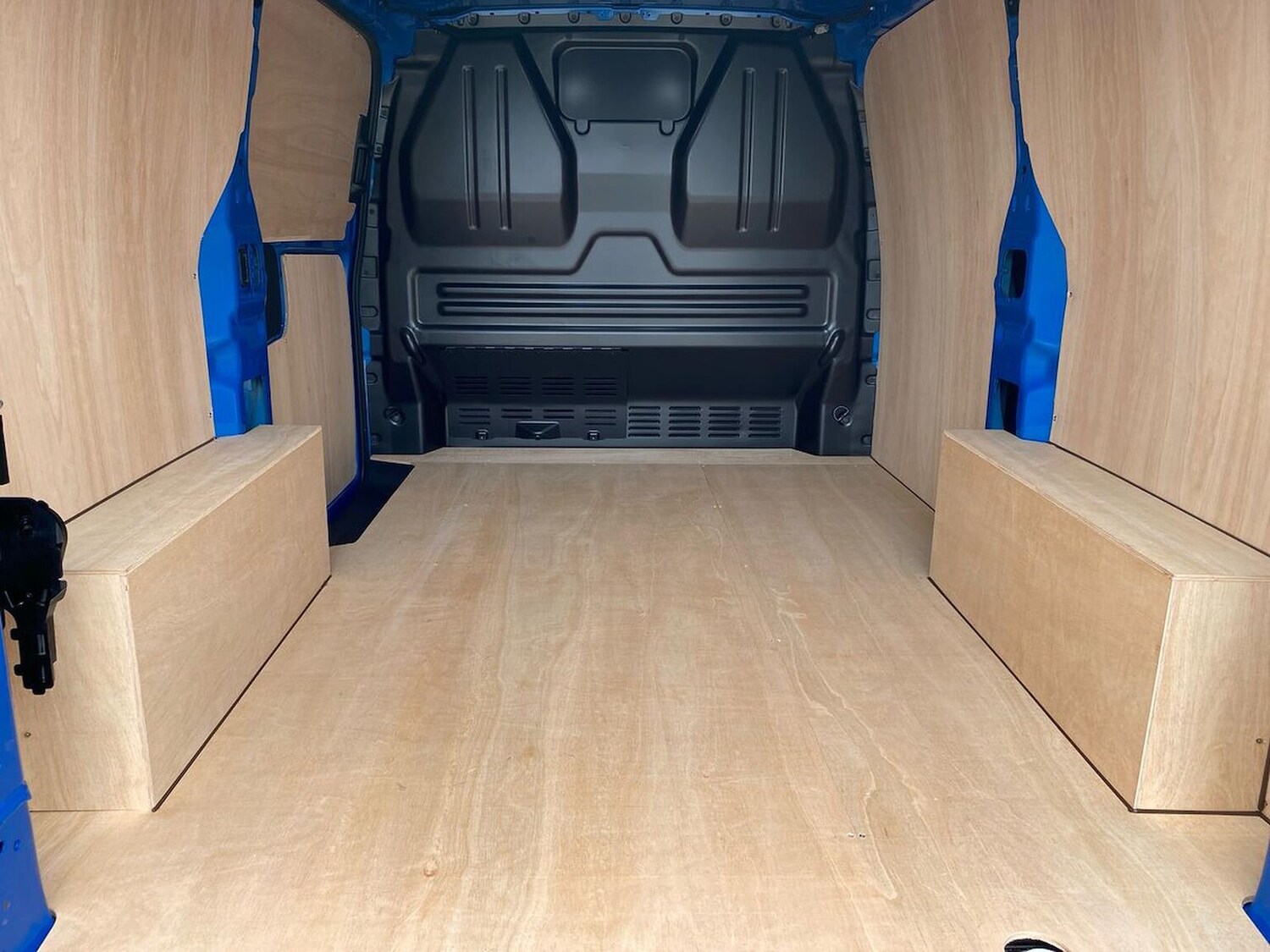 Used Volkswagen Transporter 2025 for sale - 77488674: Photo 11