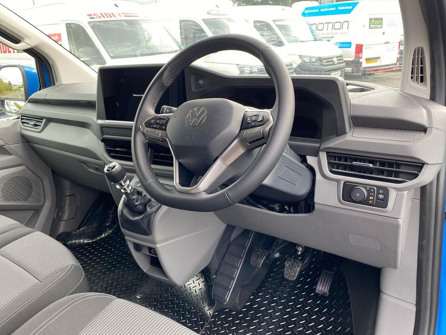 Used Volkswagen Transporter 2025 for sale - 77488674: Photo 12