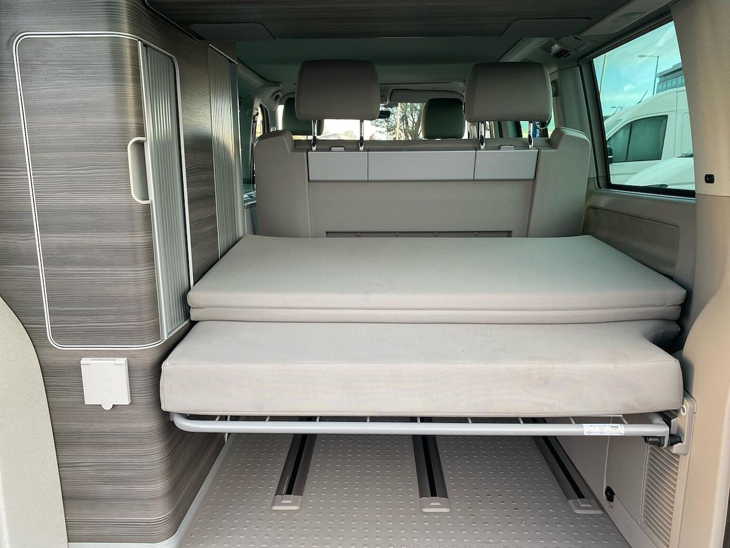 Used Volkswagen California 2019 for sale - 78195374: Photo 13