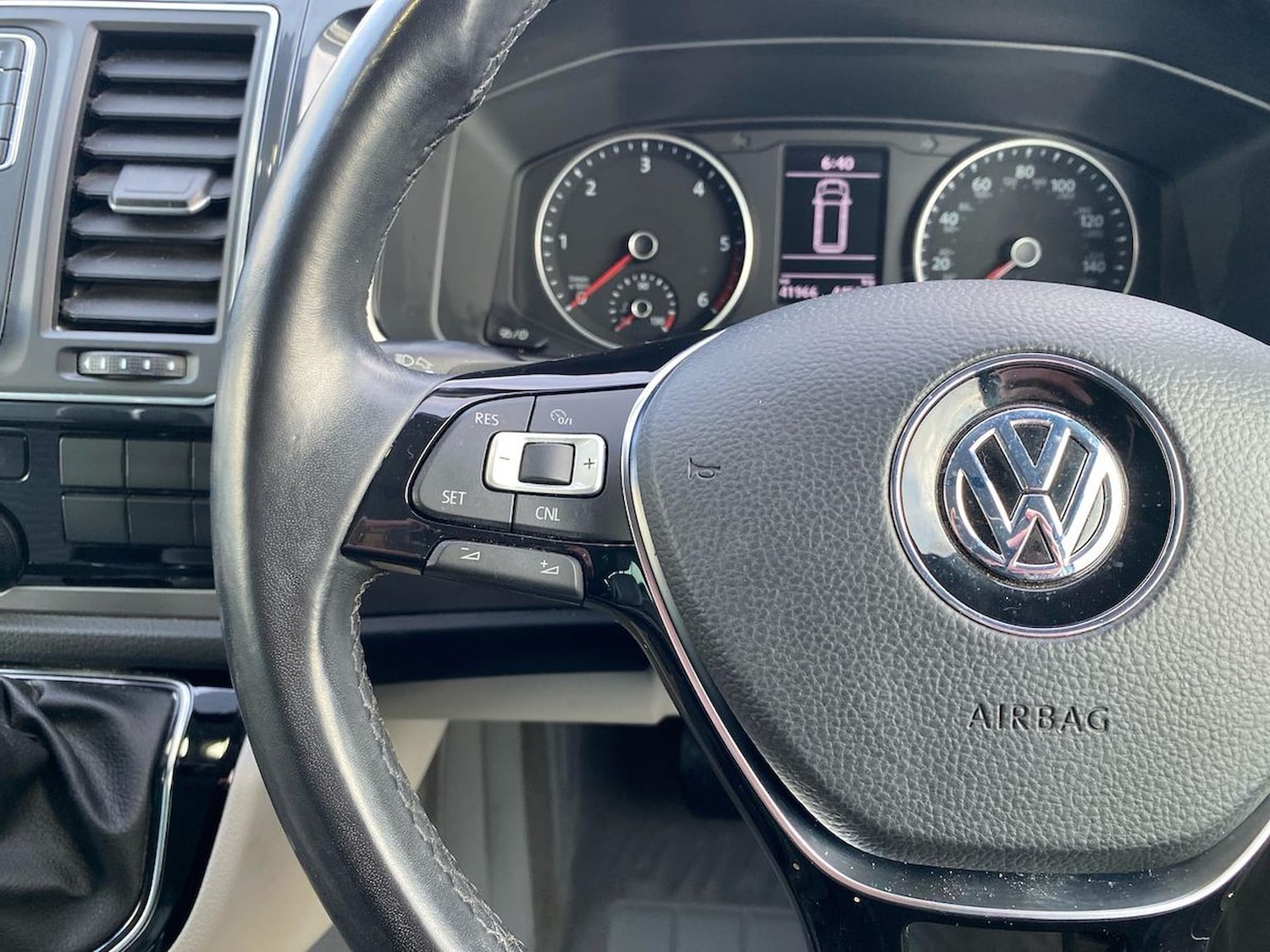 Used Volkswagen California 2019 for sale - 78195374: Photo 21