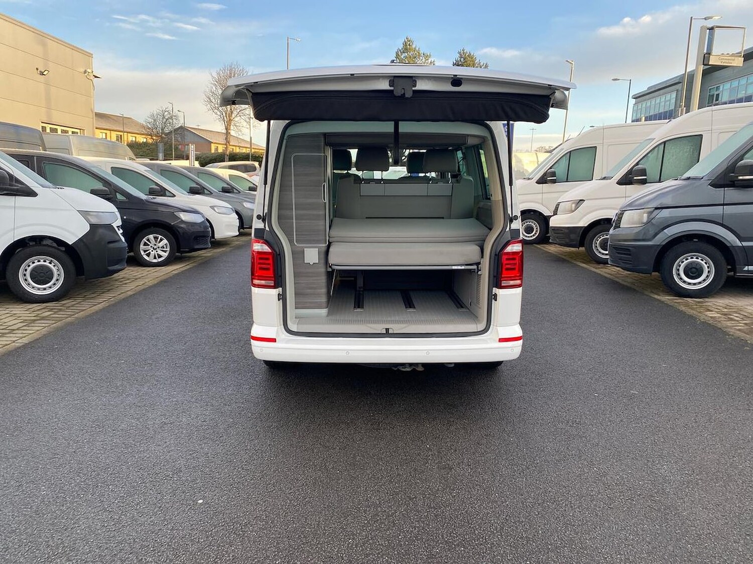 Used Volkswagen California 2019 for sale - 78195374: Photo 26