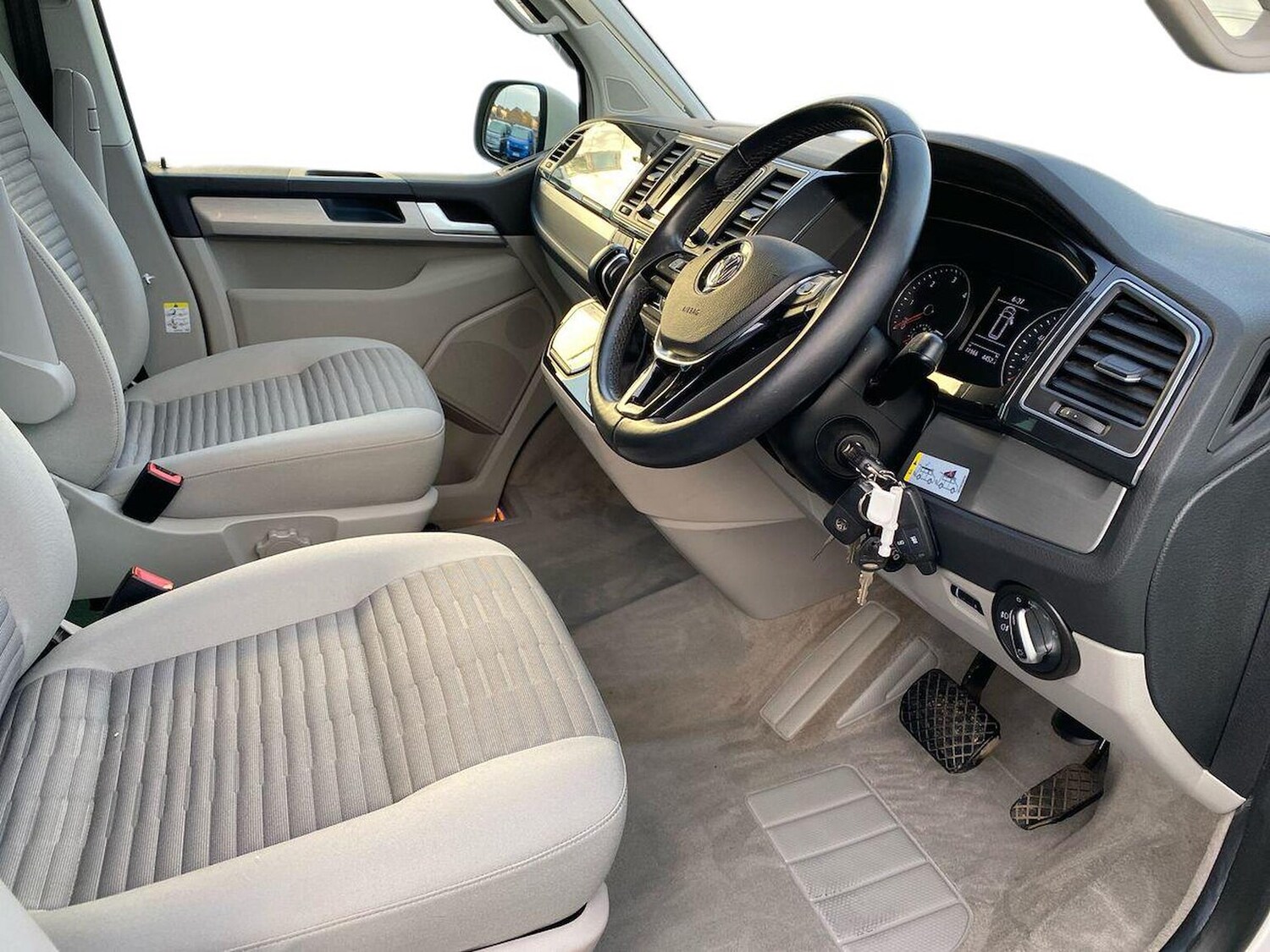 Used Volkswagen California 2019 for sale - 78195374: Photo 8