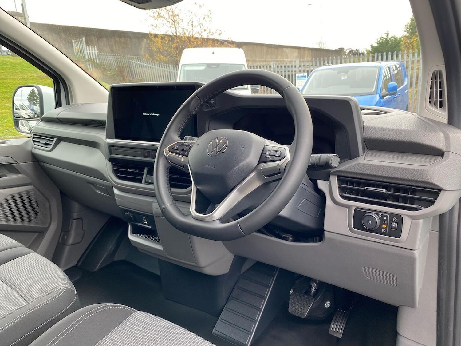 Used Volkswagen Transporter 2025 for sale - 76422326: Photo 14