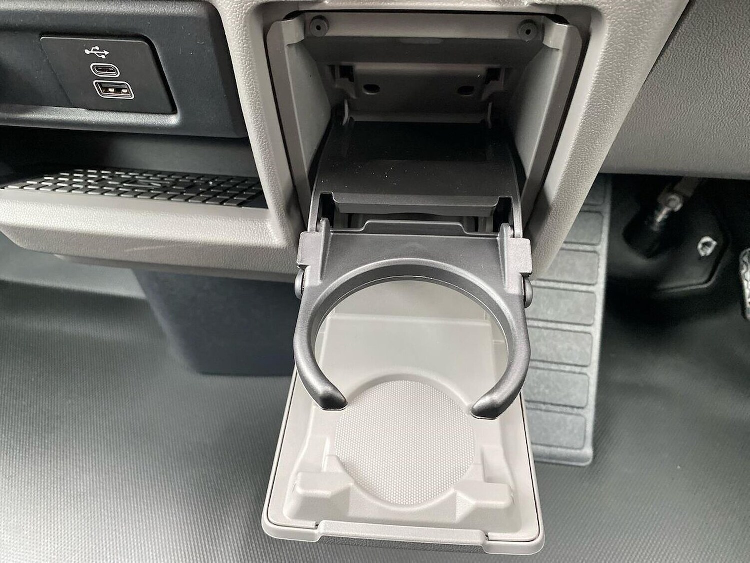 Used Volkswagen Transporter 2025 for sale - 76422326: Photo 33