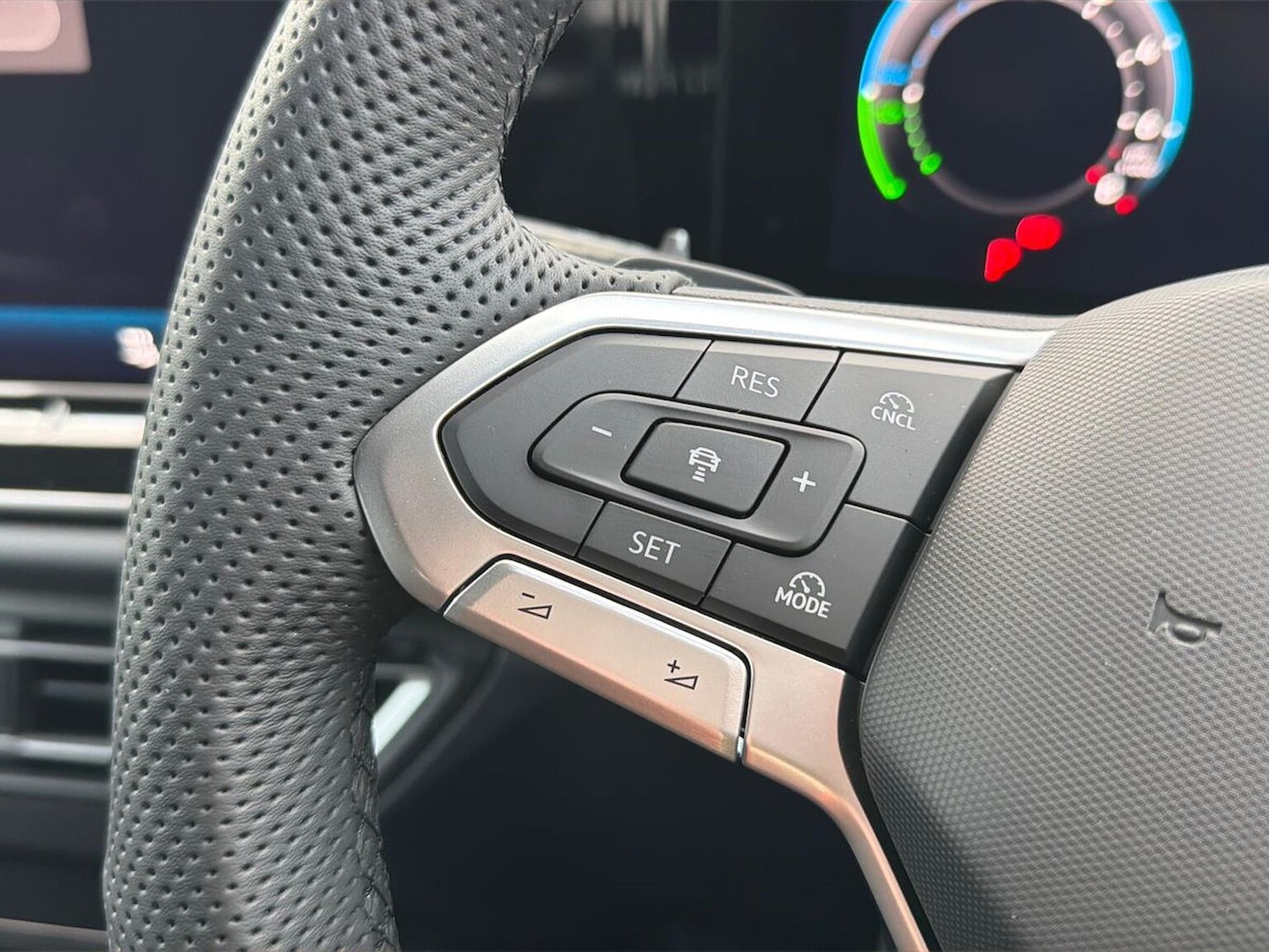 Used Volkswagen Tiguan 2026 for sale - 77901649: Photo 26