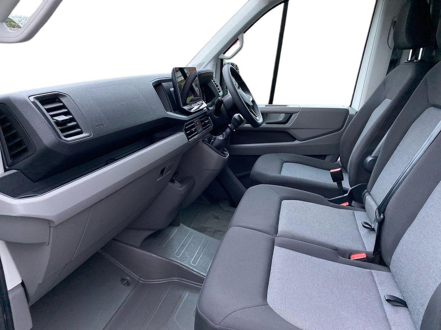 Used Volkswagen Crafter 2025 for sale - 77488646: Photo 2