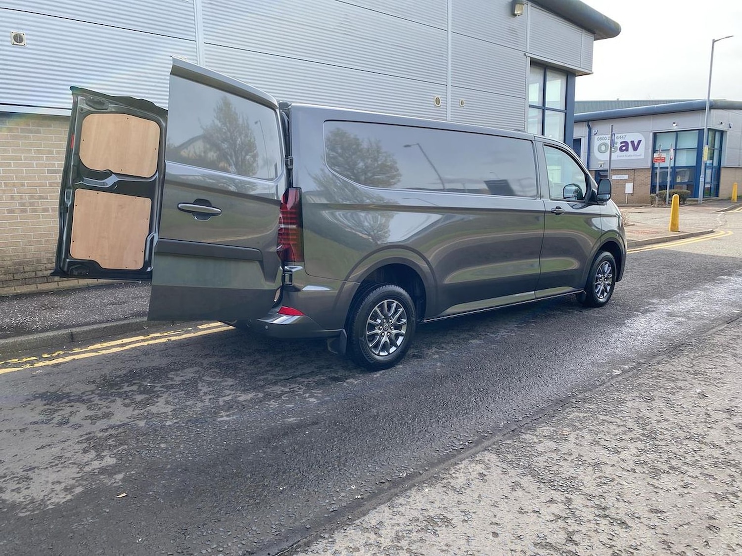 Used Volkswagen Transporter 2025 for sale - 78195360: Photo 27