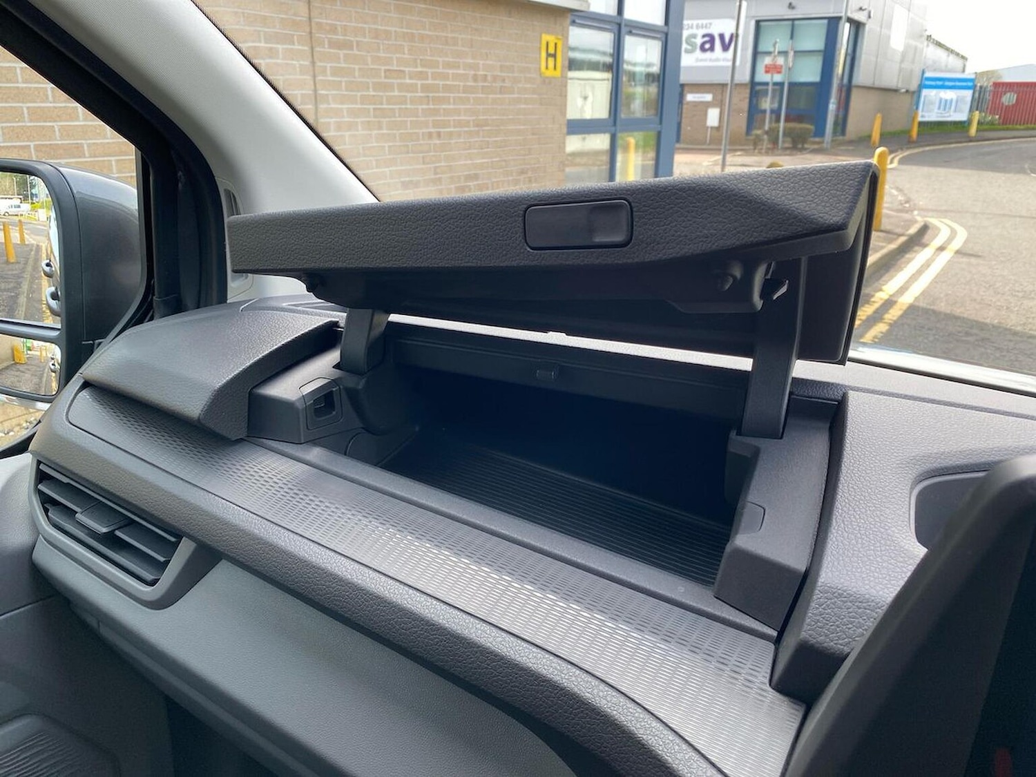 Used Volkswagen Transporter 2025 for sale - 78195360: Photo 35