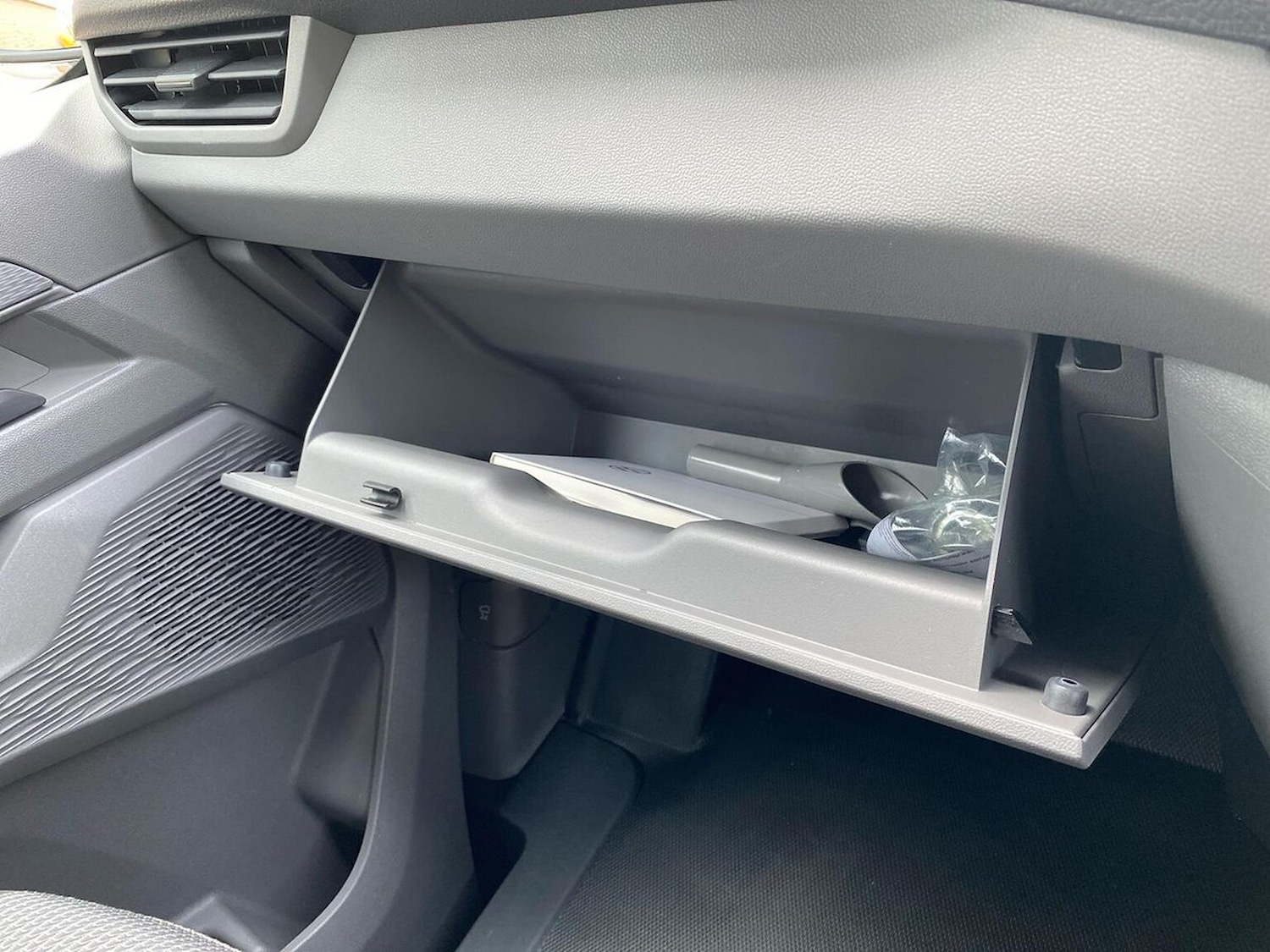 Used Volkswagen Transporter 2025 for sale - 78195360: Photo 36