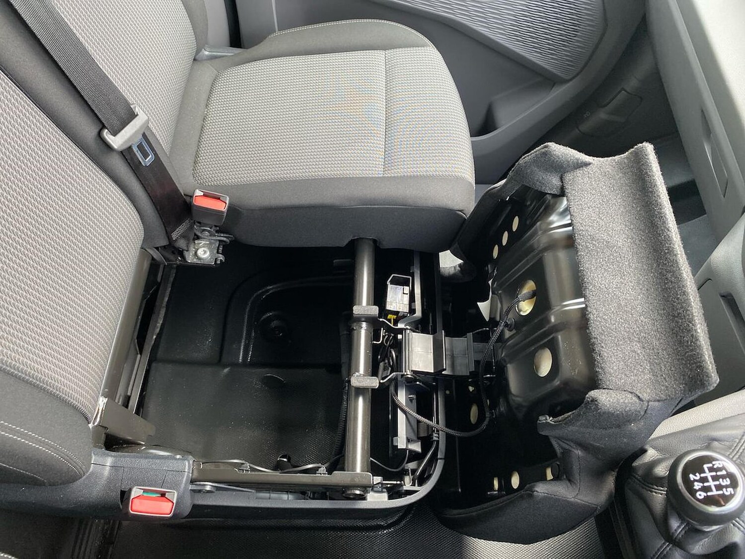 Used Volkswagen Transporter 2025 for sale - 78195360: Photo 41