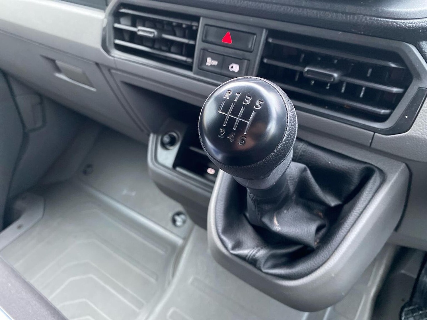 Used Volkswagen Crafter 2024 for sale - 77845374: Photo 20